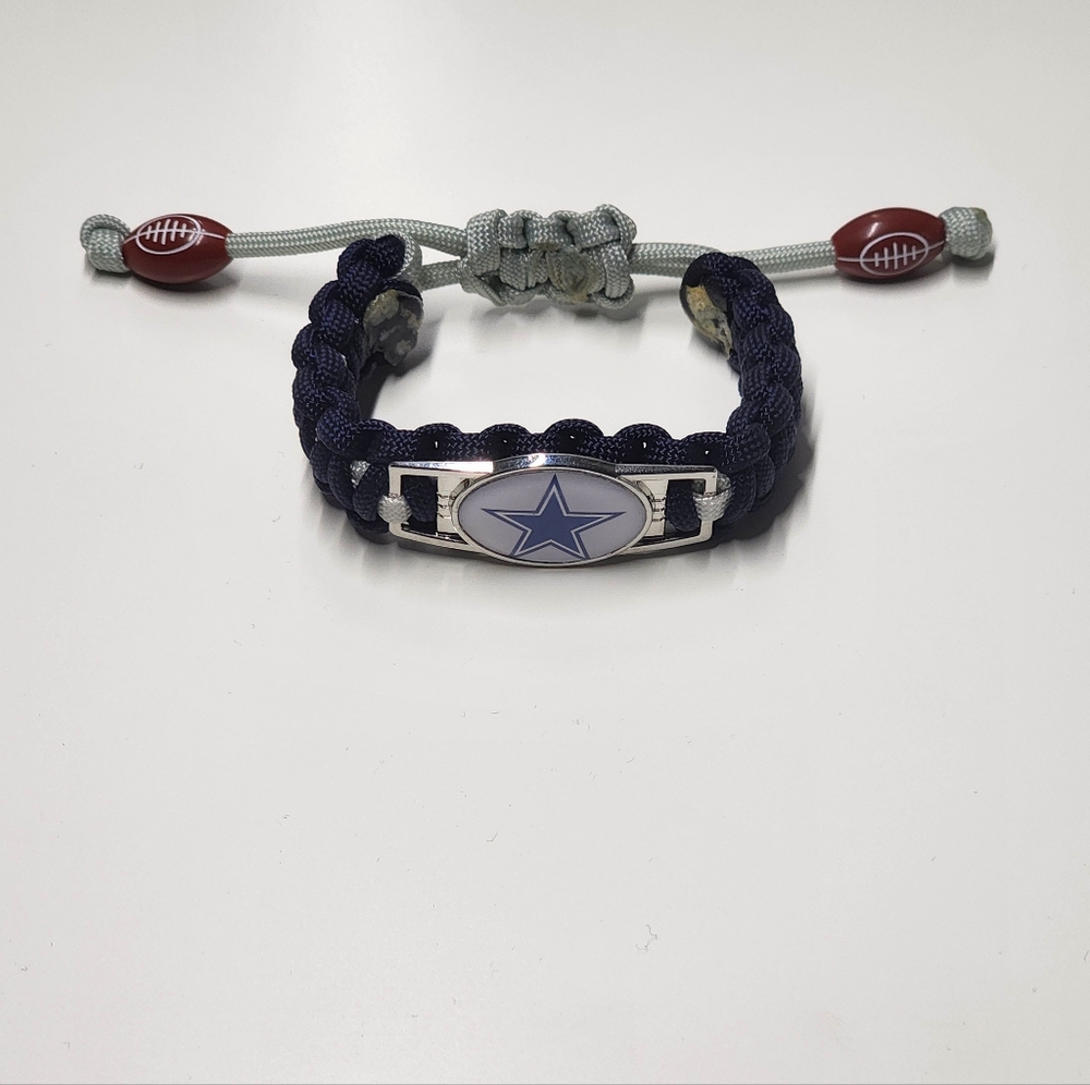 Dallas Cowboys Adjustable Charm Bracelet Fan Apparel & Souvenir Football NFL